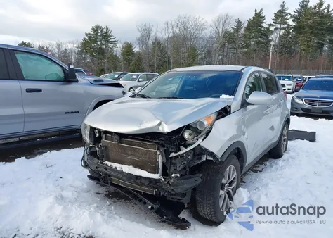 2016 Kia Sportage Lx z USA, uszkodzony, nr VIN KNDPBCACXG7821272